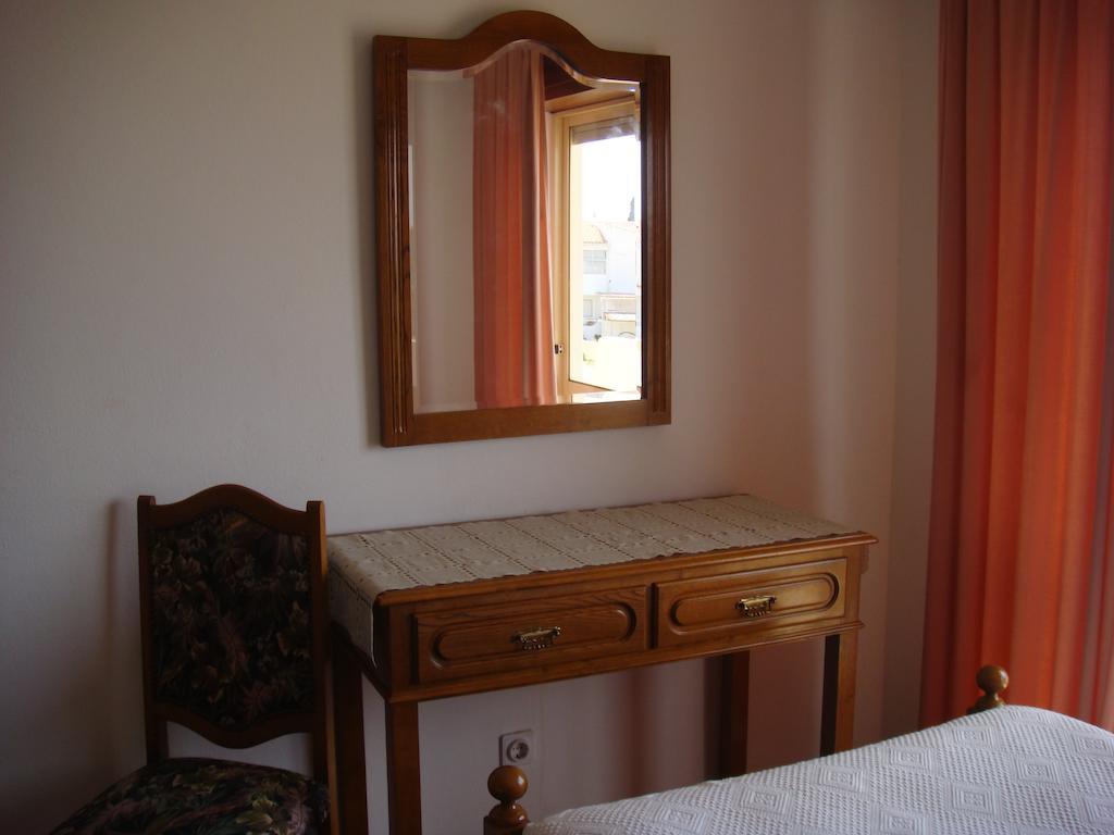 Apartamentos Sonybell Albufeira Zimmer foto