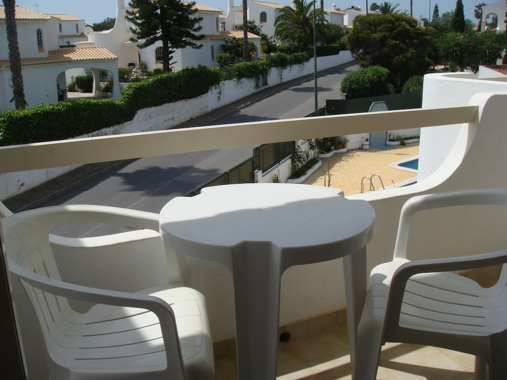Apartamentos Sonybell Albufeira Zimmer foto