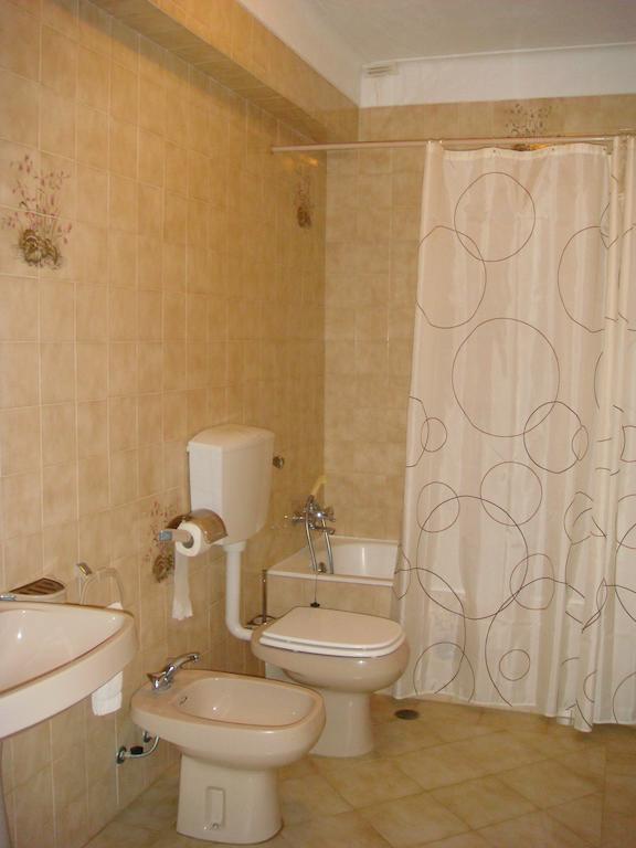 Apartamentos Sonybell Albufeira Zimmer foto